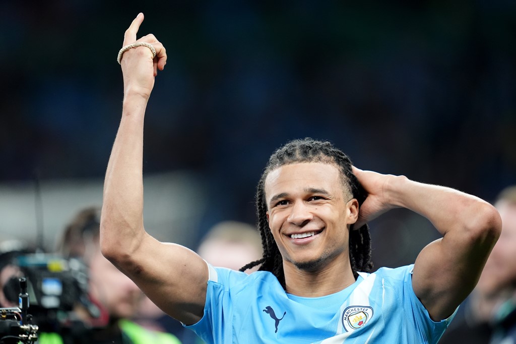 TRANSFER NEWS: Fenerbahce Sign Ake