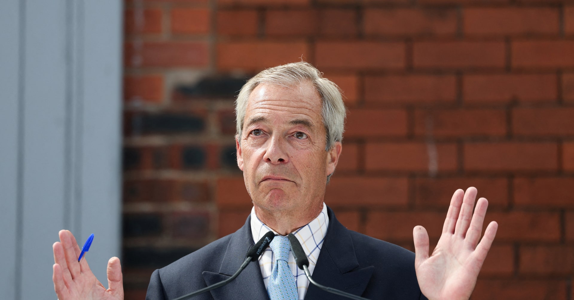 Farage Resigns