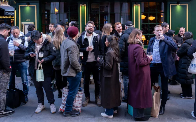 Proposed “Vertical Drinking” Ban Contested by No. 10