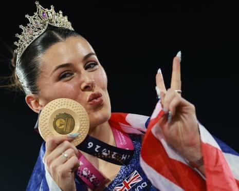 Amy Hunt Makes History at European Championships